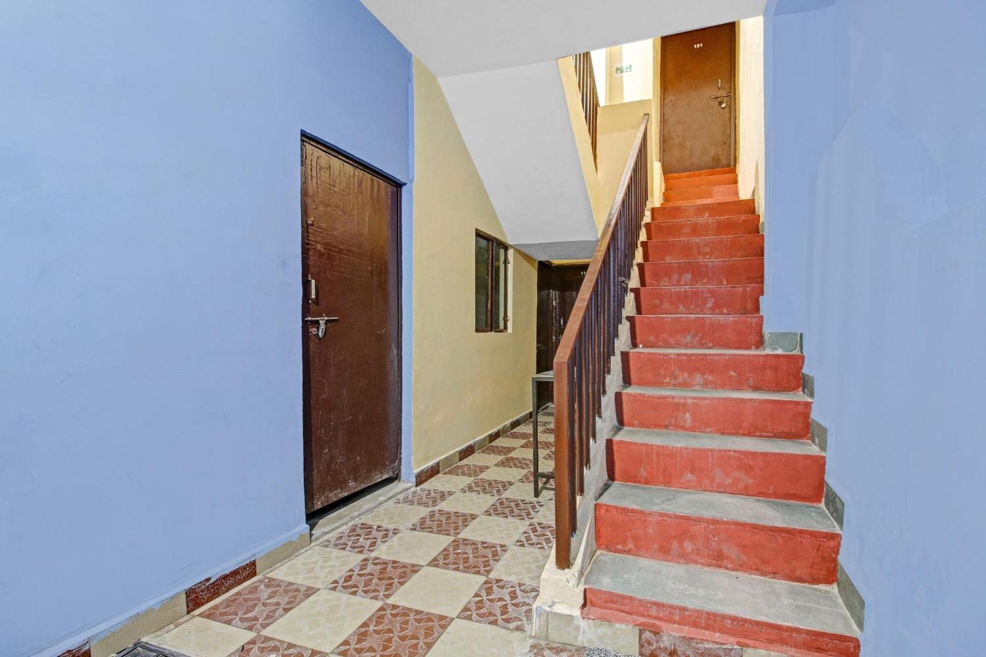 Hotel O Red N Blue Бопал Екстериор снимка